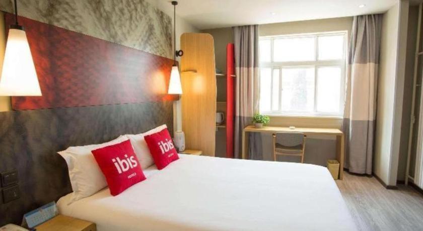 Ibis Xi'An First Gaoxin Rd Hotel Exterior photo