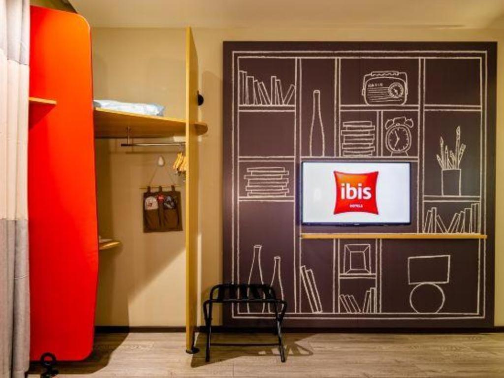 Ibis Xi'An First Gaoxin Rd Hotel Exterior photo