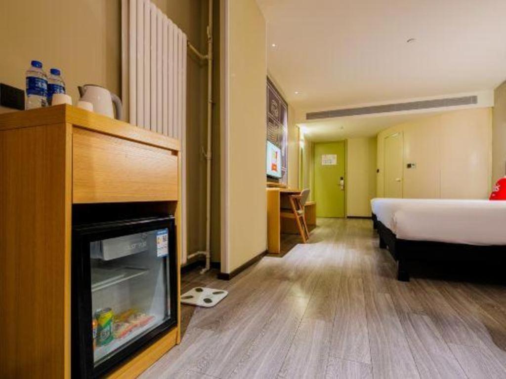Ibis Xi'An First Gaoxin Rd Hotel Exterior photo