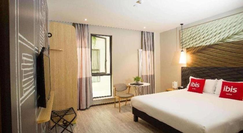 Ibis Xi'An First Gaoxin Rd Hotel Exterior photo